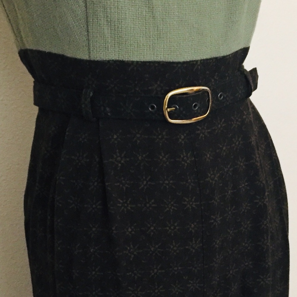 80’s Pantsuit - Picture 7 of 8
